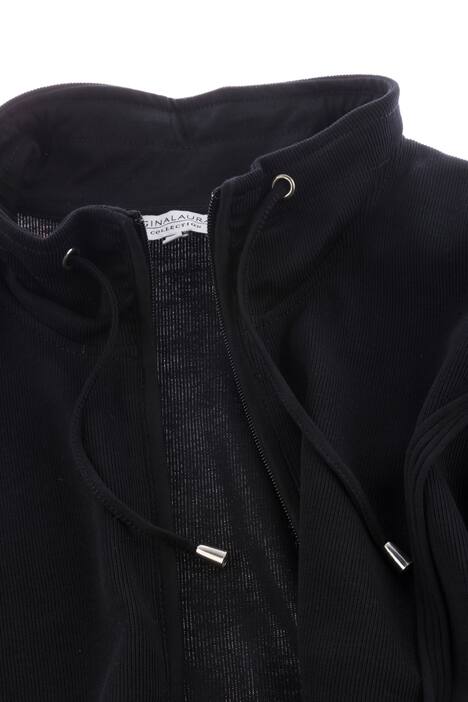 Sweatjacke, Teilungsnähte, Stehkragen, Bindeband