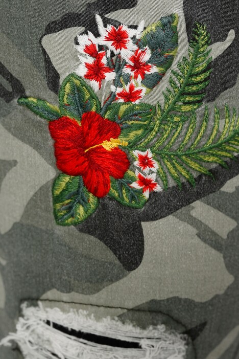 3/4-broek, comfortabele fit, camouflage, destroyed effecten, patches