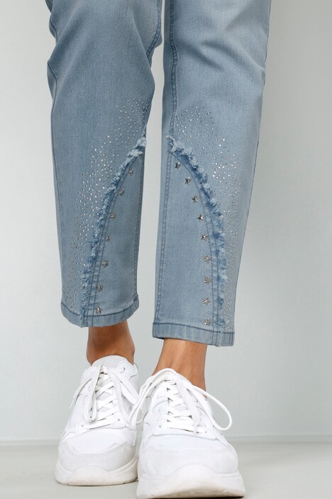 Jean 7/8 coupe Slim Fit à 5 poches avec strass sur l'ourlet