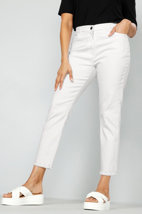 Jean 7/8 coupe Slim Fit à 5 poches, ourlet effiloché avec perles fantaisie