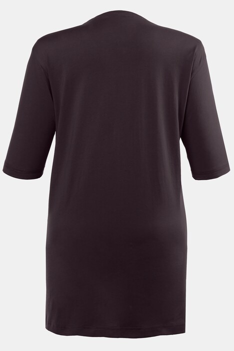 T-shirt décontracté. Col rond et manches courtes.