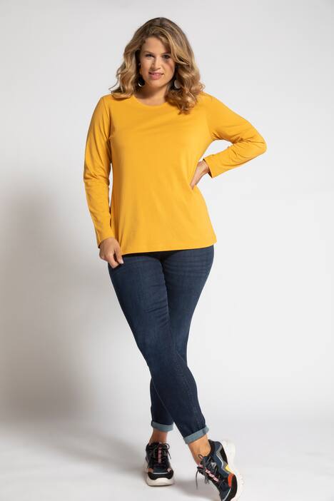 Basic topp, rund hals, slim fit, lång ärm