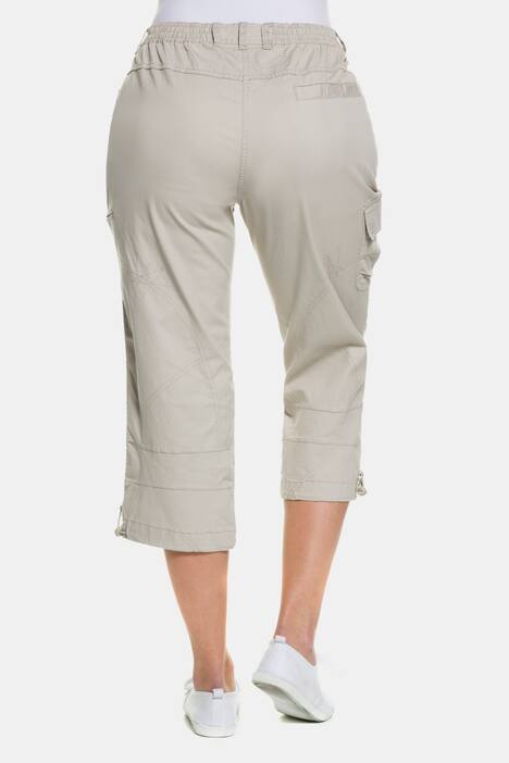 Seamed Cargo Pocket Crop Stretch Pants