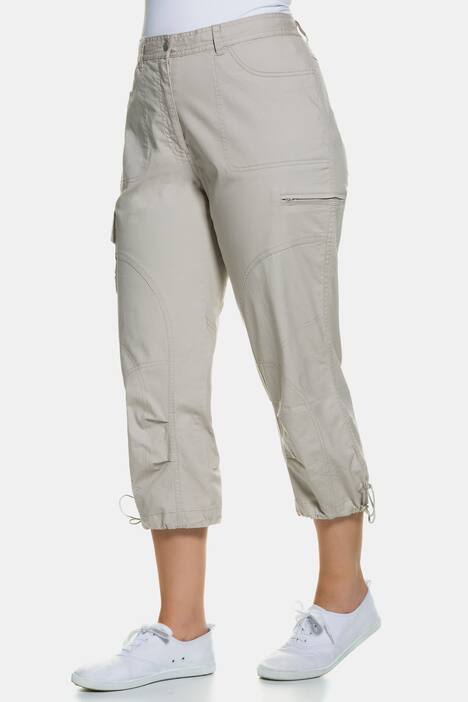 Seamed Cargo Pocket Crop Stretch Pants