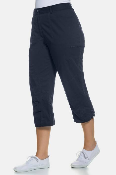 Seamed Cargo Pocket Crop Stretch Pants