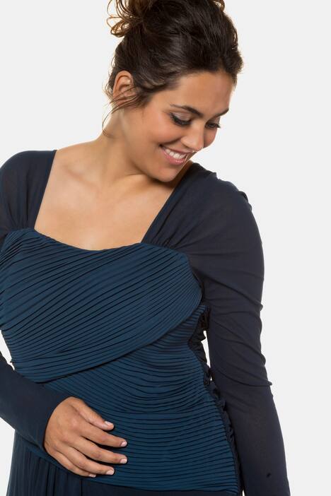 Abendkleid, Plissee-Büste, Carreeausschnitt, selection