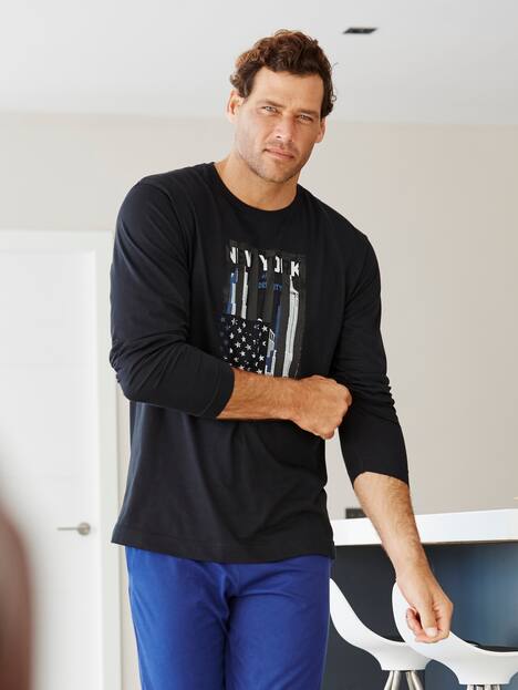 pyjamashirt