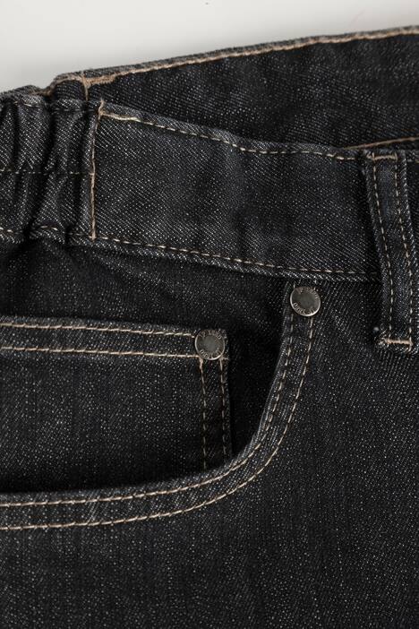 Regular Fit Comfort Waist Jeans