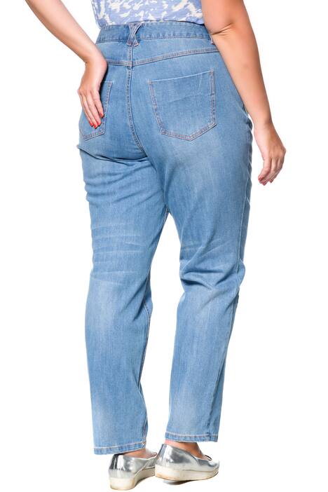 Boyfriend-Jeans, Destroy-Effekte, Frucht-Patches, 5-Pocket-Form, fester Bund, Stretch-Denim