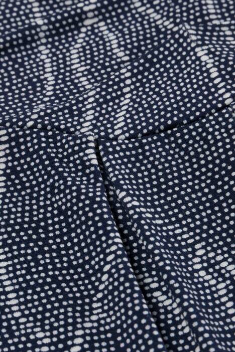 Tiny Dot Print Rounded V-Neck Sleeveless Nightgown