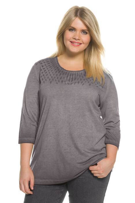 Burnout Diamond Pattern Round Neck Three Quarter Sleeve Knit Top