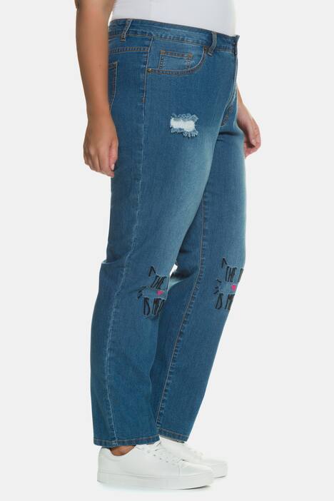 Embroidered Knee 5 Pocket Girlfriend Fit Stretch Jeans