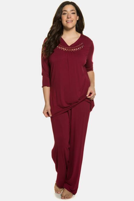 Lace Neckline Silky Stretch Knit Pajama Set