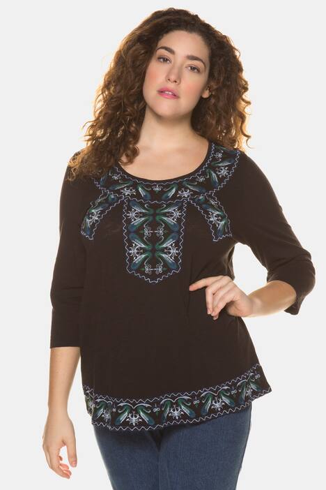 Embroidery Detailed Round Neck Classic Fit Cotton Tee
