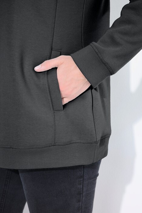 Sweatshirt, bred ståkrave, lommer og lange raglanærmer