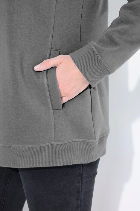 Sweatshirt, bred ståkrave, lommer og lange raglanærmer