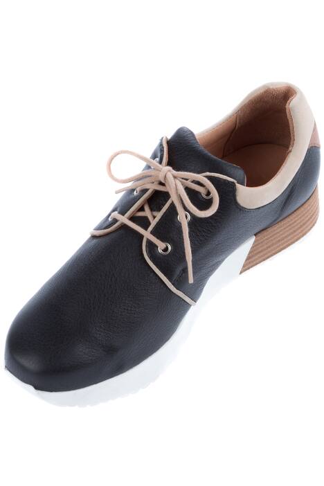 Schuhe, heller Einstieg, Details in Holzoptik, Weite H