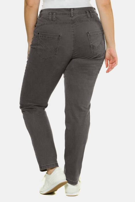 curvy pants