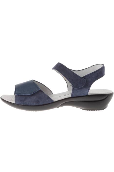 Sandal