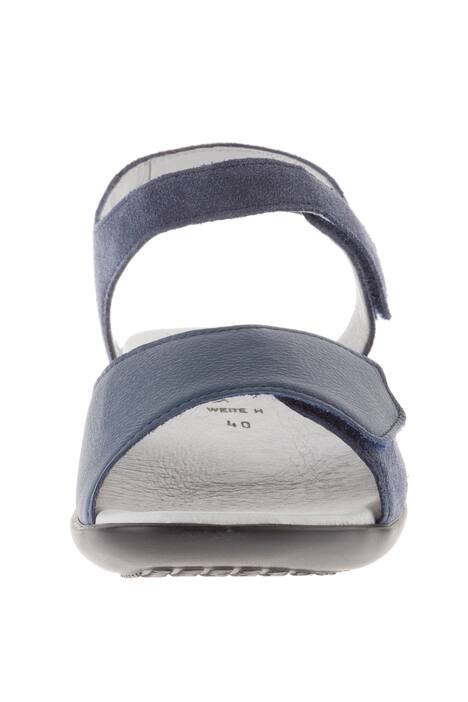 Sandal