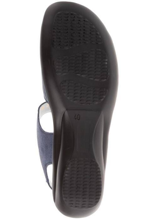 Sandal