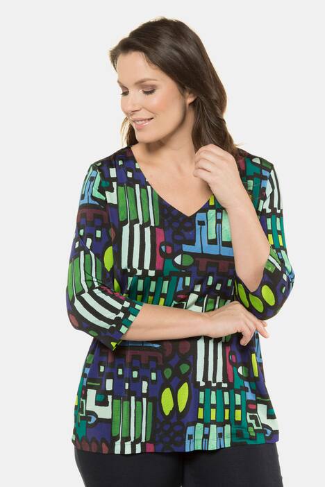 Modern Graphic V-Neck Stretch Knit Top