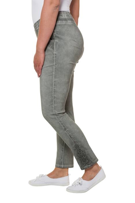 Bengalinhose Sienna, Spitzendetails, schmales Bein