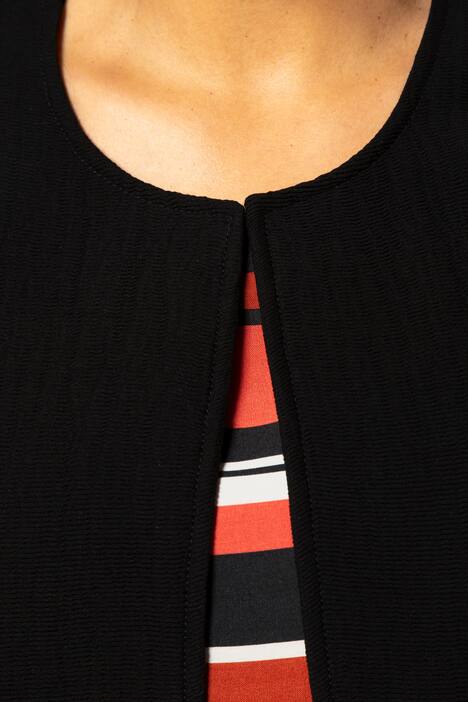 Longjacke, Querrippenstruktur, längere, offene Form
