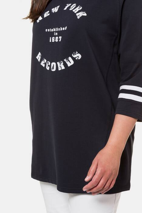Vintage Look New York Records Round Neck Tee