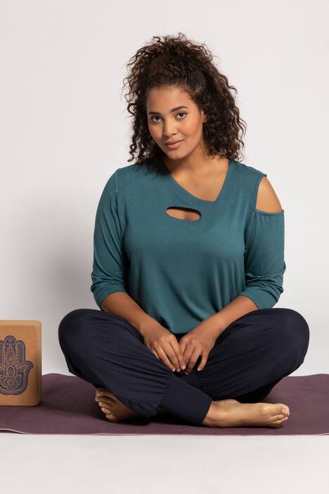 Asymmetric Cutout Oversized Fit Stretch Knit Top