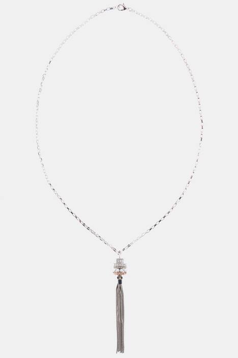 Kette, Perlenanhänger, Metallic-Fransen, lange Form