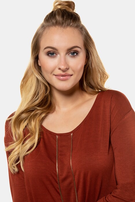 Rich Metallic Piping Oversized Fit Stretch Knit Top