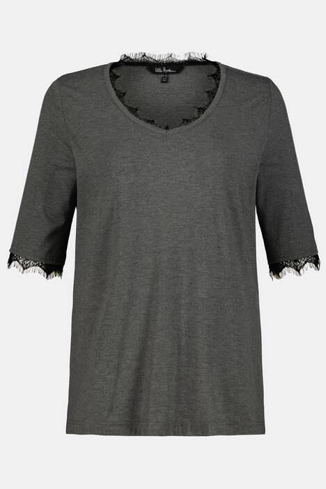 Shirt mit femininen Spitzeneinsätzen, V-Ausschnitt