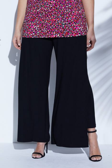 Exklusive 2-in-1-Marlenehose mit langen Seitenschlitzen