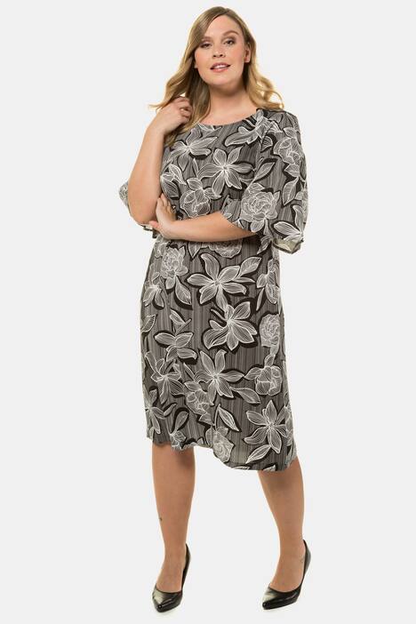 Kleid, Blütenmuster, A-Linie, Flügelärmel