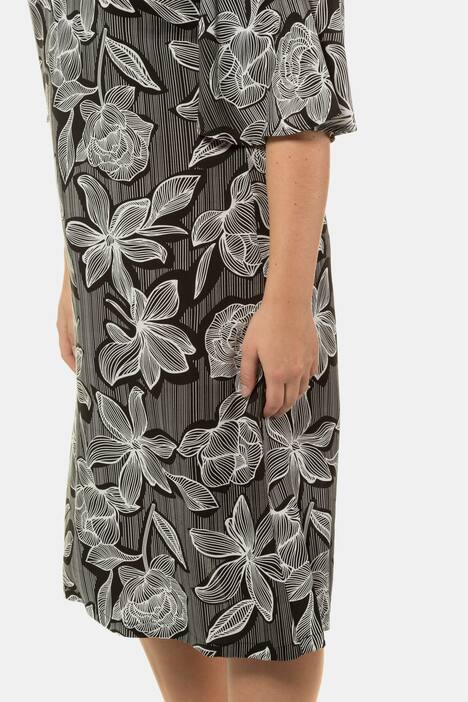 Kleid, Blütenmuster, A-Linie, Flügelärmel