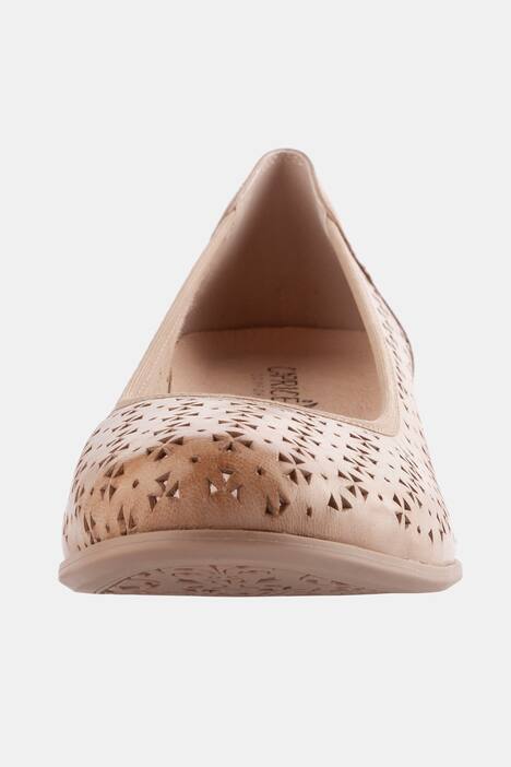 Caprice, Pumps