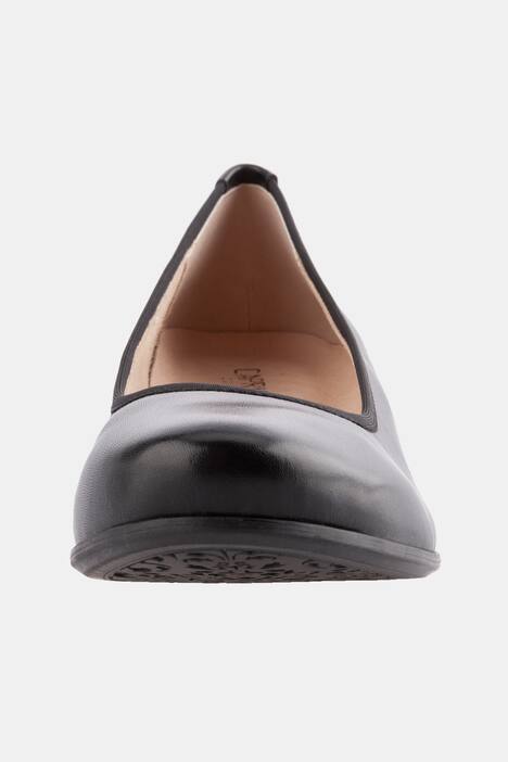 Caprice, Pumps