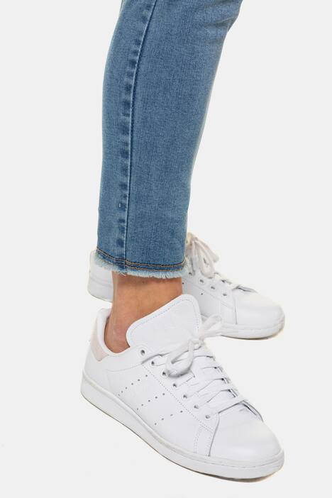 Jeans Julia, Fransensaum, schmales Bein, Gummibund