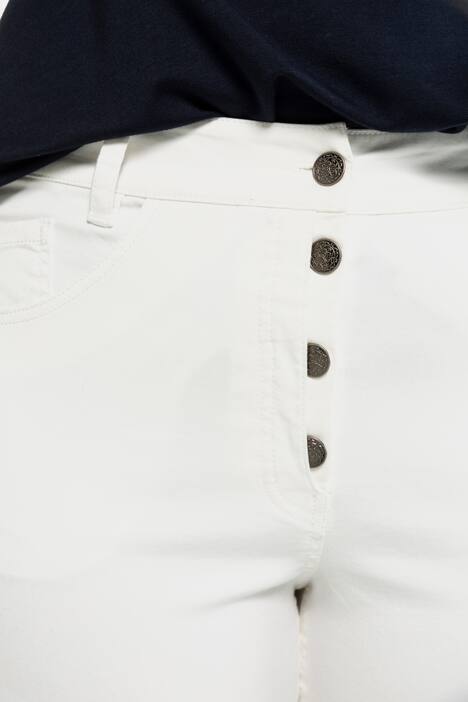 Curvy-Jeans, halb sichtbare Knopfleiste, 5-Pocket