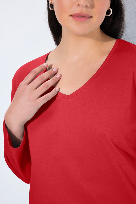 T-shirt coupe Relaxed Fit, décolleté en V et manches longues