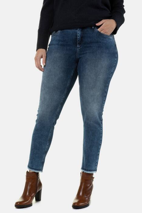 Jeans Sarah, Fransensaum, schmale 5-Pocket-Form