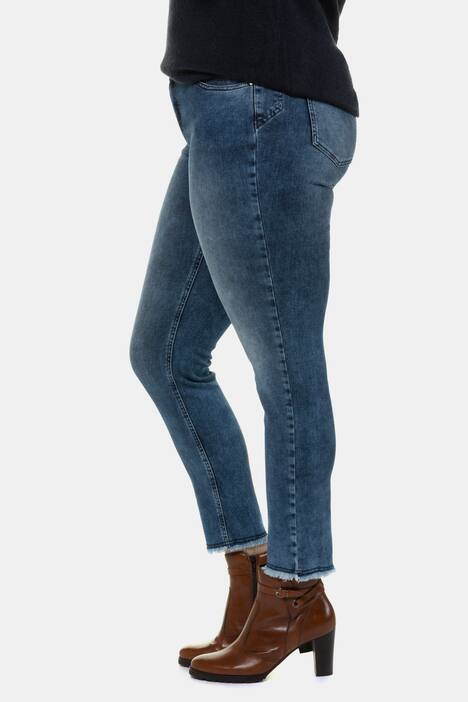 Jeans Sarah, Fransensaum, schmale 5-Pocket-Form