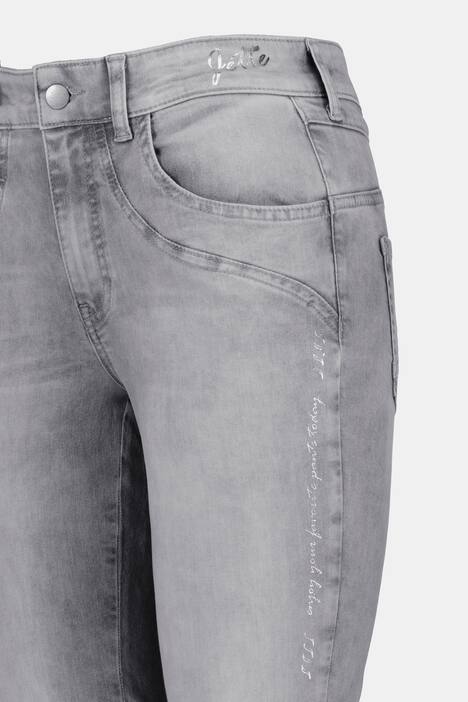 Jeans Jette, extrabreiter Bund, schmale Form, Schrift
