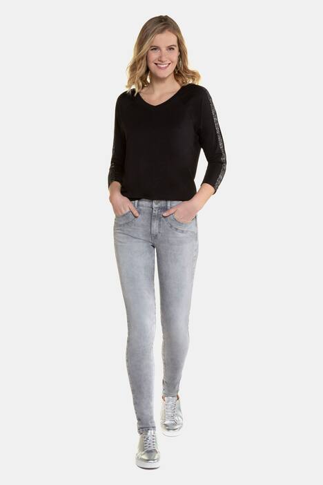 Jeans Jette, extrabreiter Bund, schmale Form, Schrift