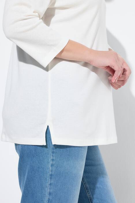 T-shirt, jersey bord-côte. Col en V et manches 3/4. Coton bio