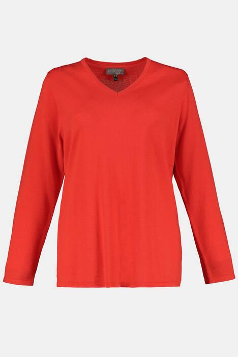 Lightweight Wool V-Neck Fine Knit Sweater