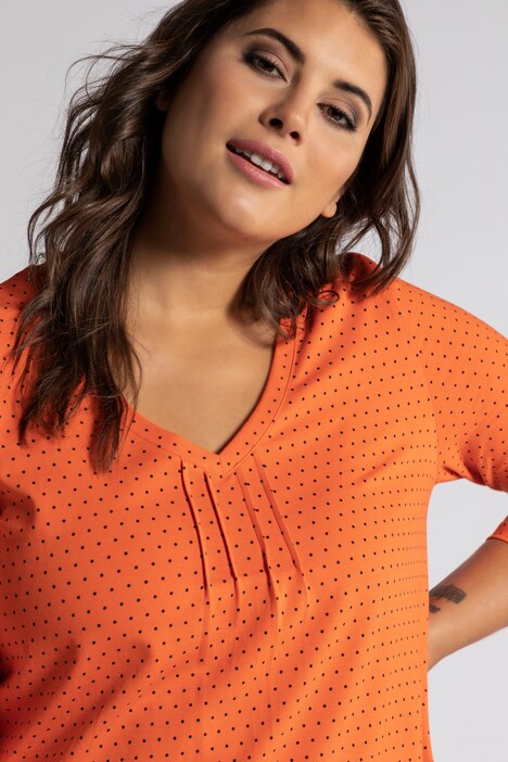 Pintuck Micro Dot V-Neck Stretch Tee