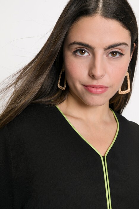 Contrast Piped V-Neck Short Sleeve Blouse