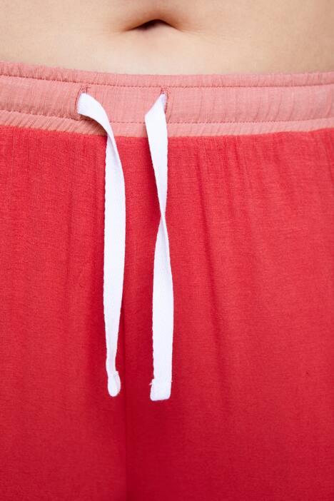 Pyjama, geblümtes Shirt, Zierschleife, lange Hose